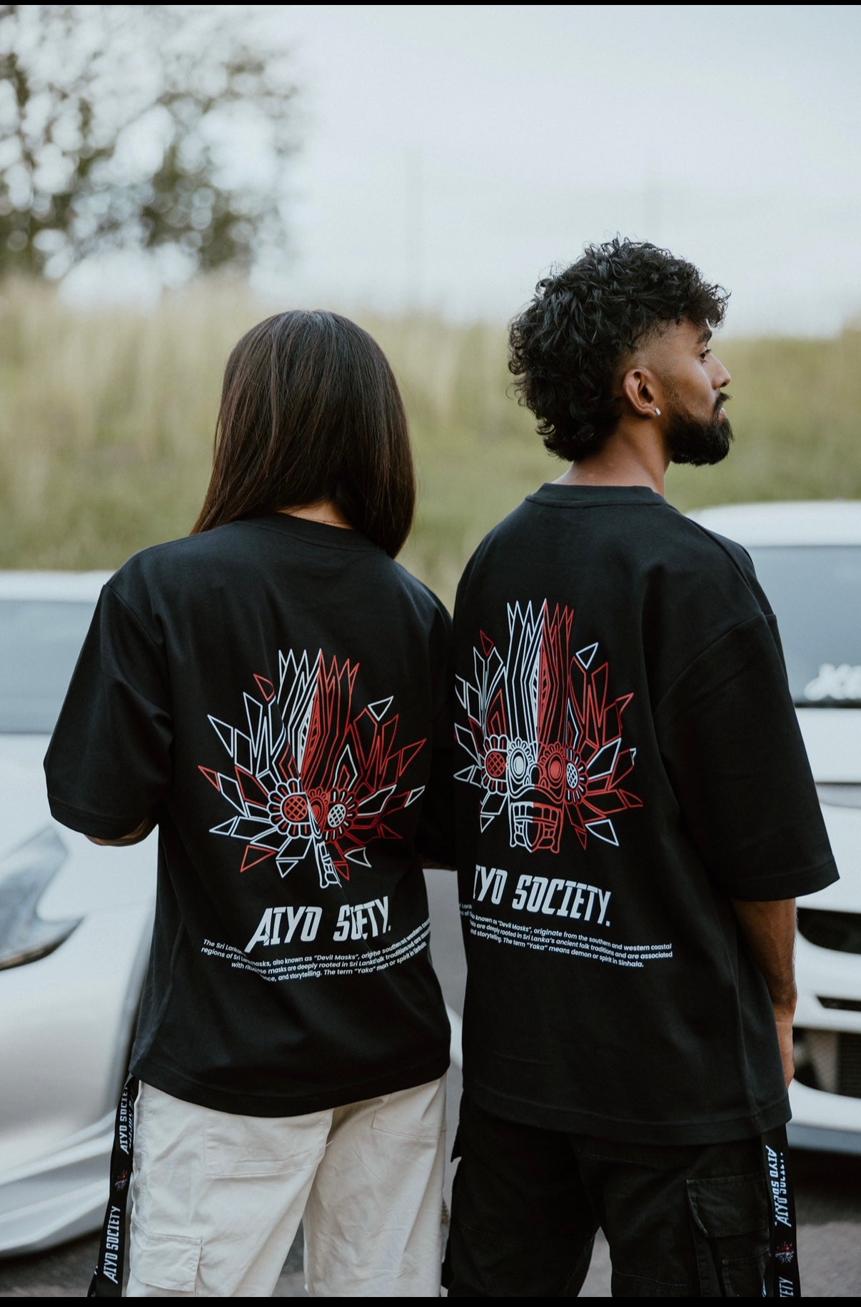 GINI YAKA OVERSIZED TEE